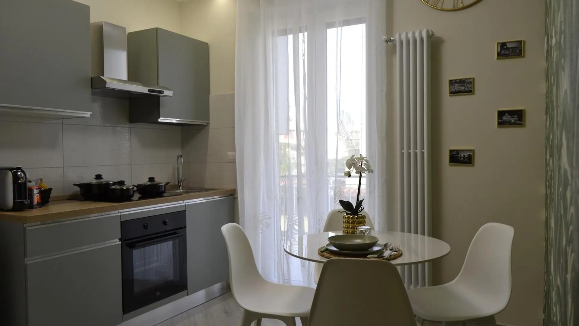 Green And Blue Apartment Roma