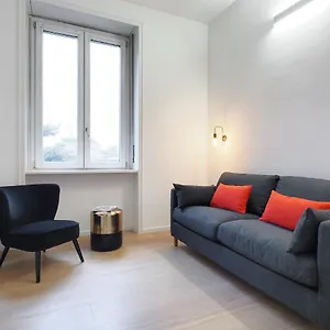 https://silenzioso-trilocale-in-pieno-centro-a-milano.italymilanhotels.net