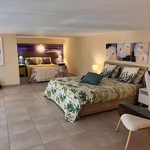 https://zefia-home.catania-hotels.net