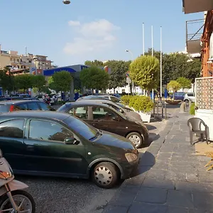 https://house-aurora.hotels-amalfi.com